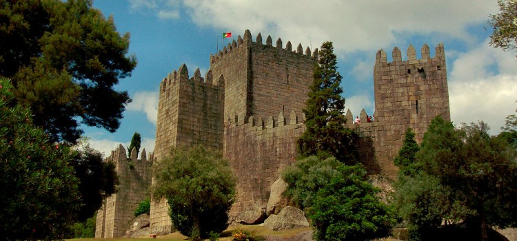 Castle of Guimarães Castle of Guimarães
